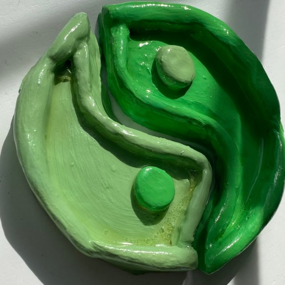 Handmade resing yin yang catchall dish